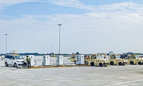 追日电气200余台充电桩进驻郑州机场北货运区